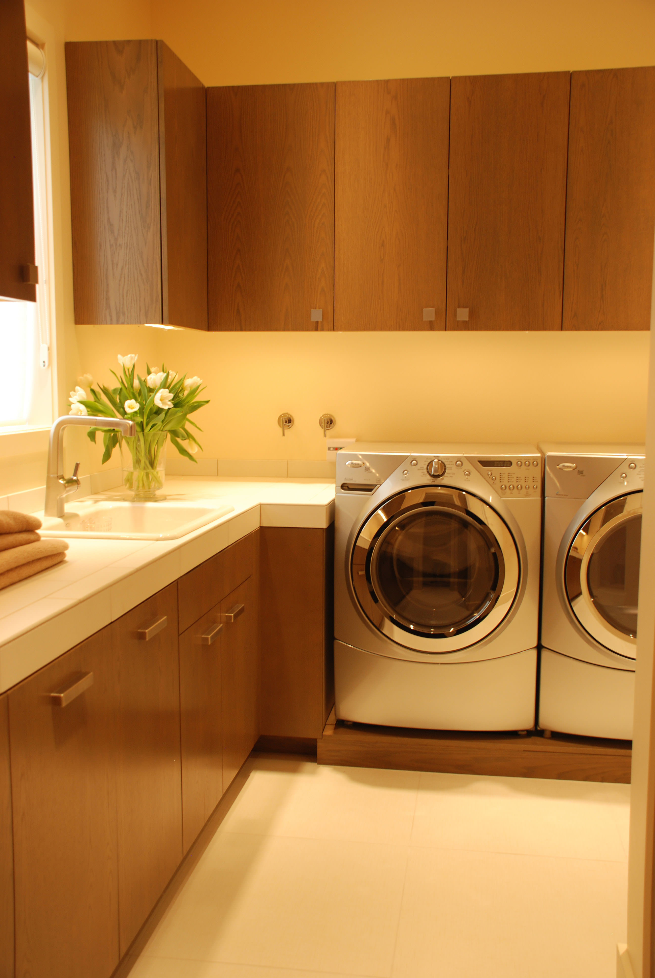 Laundry room cabinets cabinetry davotanko home interior